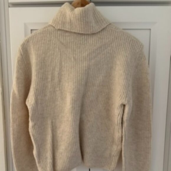 Topshop Cream Ribbed Turtleneck Sweater | Cozy Neutral Knit | XS - Picture 4 of 5